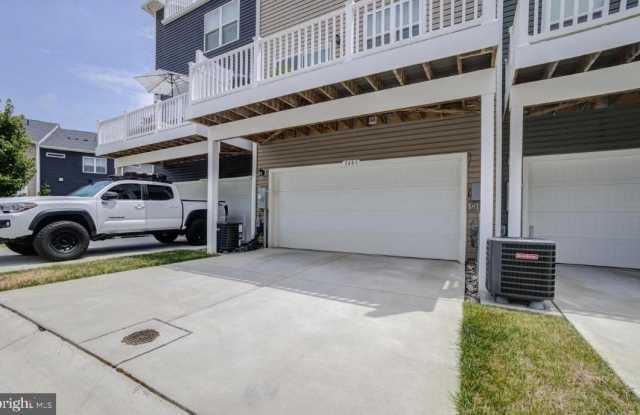 1481 RIDGE TRAIL Circle Gallery 3