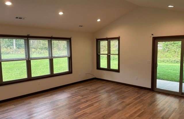 2709 Barnhill Road SE Gallery 2