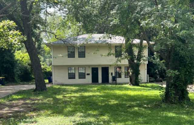 Renovated 3 Bedroom Duplex in Raytown! photos photos