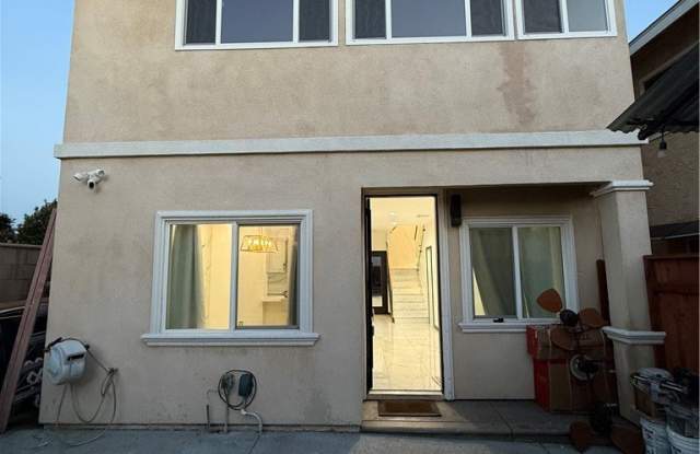 3823 Walnut Grove 2 - 3823 Walnut Grove Avenue, Rosemead, CA 91770