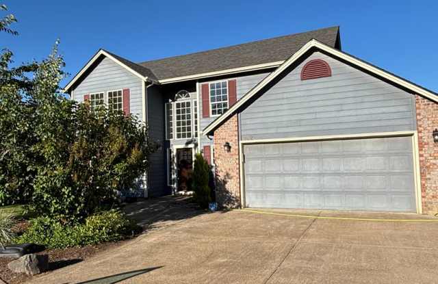 4 Bedroom 2.5 Bathroom Home in NW Salem! photos photos 4 Bedroom 2.5 Bathroom Home in NW Salem! photos photos