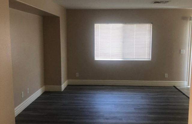 298 FAIRWAY WOODS Drive Gallery 4