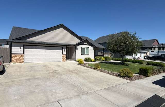 Single Story Home in Quiet Family Friendly Neighborhood photos photos