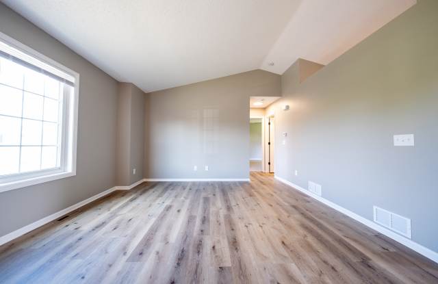 2087 Brittany Ct. Gallery 3