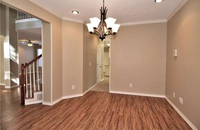 4413 Crown Ridge Drive Gallery 3
