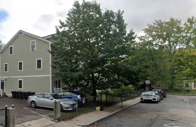 Five Bedroom + Two & half Bath in Lower Allston photos photos Five Bedroom + Two & half Bath in Lower Allston photos photos