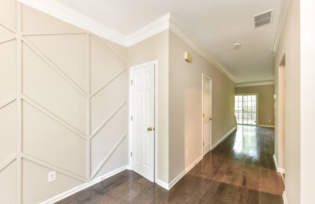408 Parc River Boulevard Gallery 2