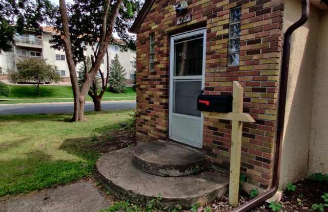 Spacious Home with an INCREDIBLE Yard! photos photos Spacious Home with an INCREDIBLE Yard! photos photos