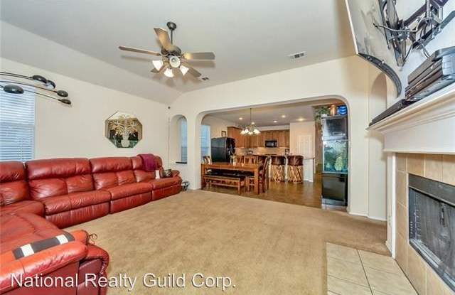 432 Fairbrook Lane Gallery 2