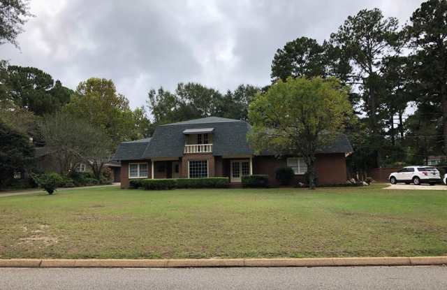 2201 STONEBRIDGE - 2201 Stonebridge Road, Dothan, AL 36301