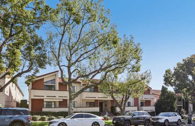 626 E Verdugo Ave photos photos