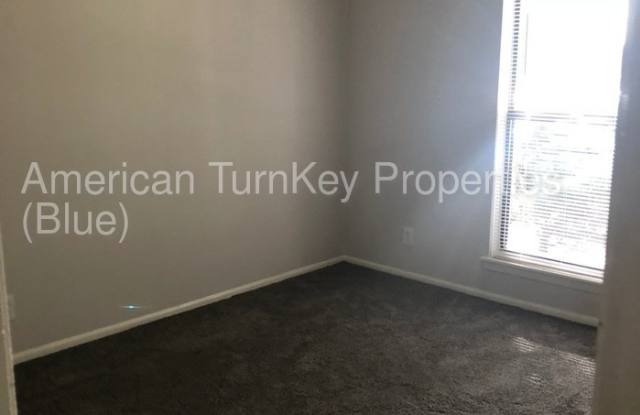 4900 Longfellow Boulevard Gallery 4