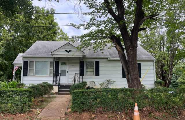 One Level House off Odd Fellows Road photos photos