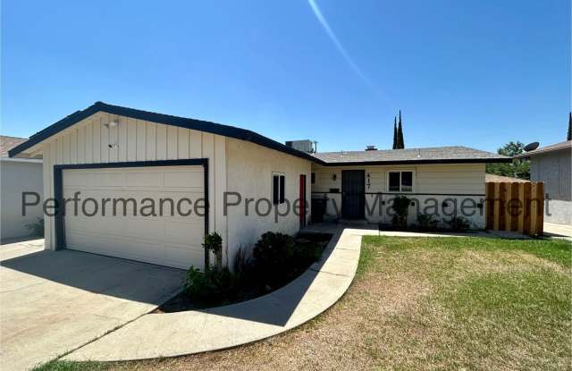 Charming 2 Bed/2 Bath NE Bakersfield Home w/ RBP  Security Deposit Alternative photos photos