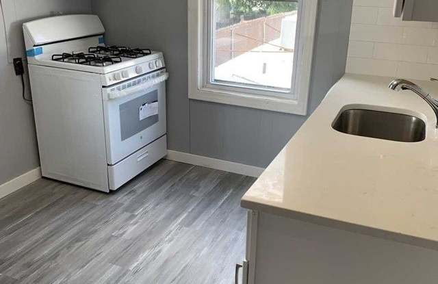84 North Washington Avenue - 84 North Washington Avenue, Bergenfield, NJ 07621