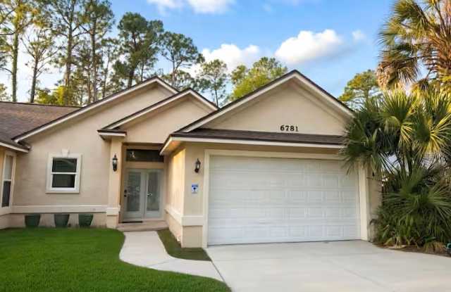 6781 Veronica Court photos photos