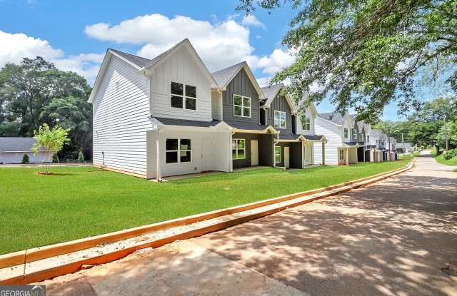 Pippin Lane photos photos