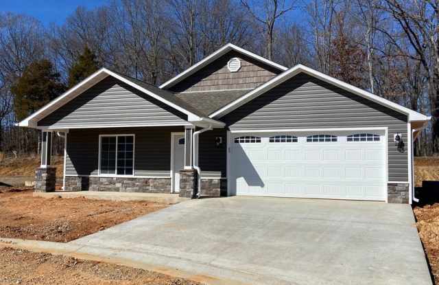 353 Apple Park Way, 3 bedroom, 2 bath home for lease Gallery 1