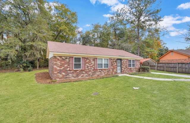 High End Finishes in a Quiet Residential Neighborhood - 5 Holiday Court, Chatham County, GA 31419