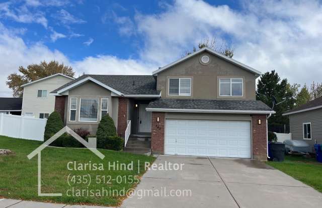 262 1660 West photos photos