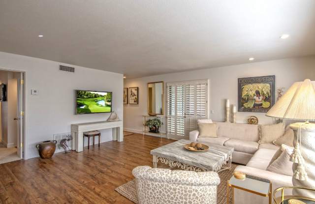 Rates Vary $1,995 - $2,995 Gallery 4