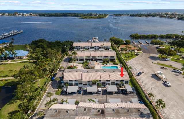 700 NE 20th Lane - 700 Northeast 20th Lane, Boynton Beach, FL 33435 700 NE 20th Lane - 700 Northeast 20th Lane, Boynton Beach, FL 33435