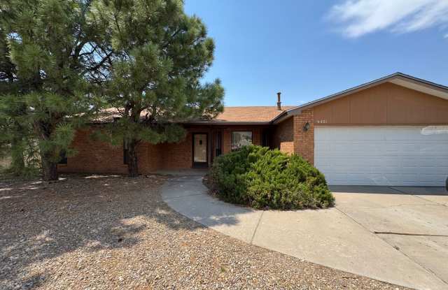Northeast Heights three bedroom two bath single-story home photos photos
