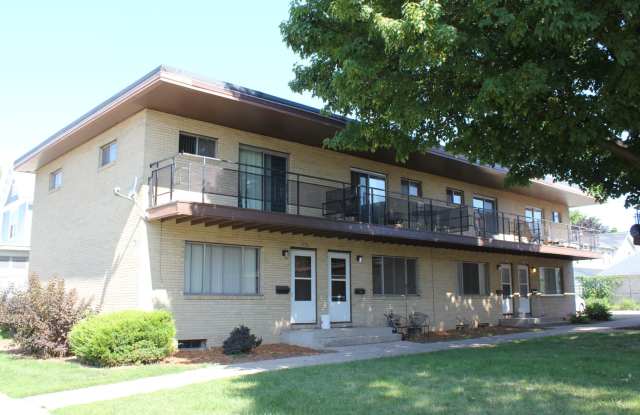 Modern, comfortable townhome living just steps from the Fox River and Oshkosh’s lively downtown. photos photos