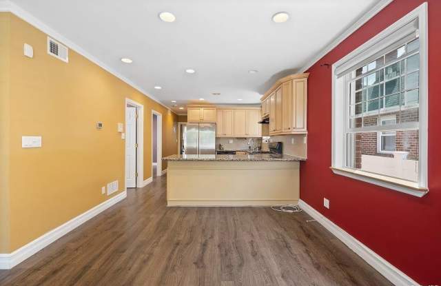 58-19 192nd Street - 58-19 192nd Street, Queens, NY 11365