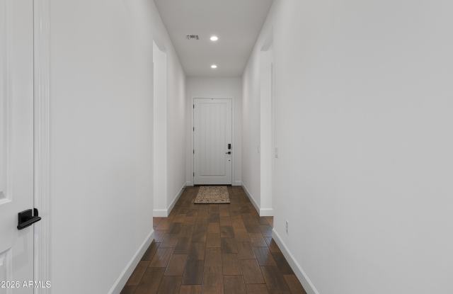 17177 W EDINBURG Street Gallery 2