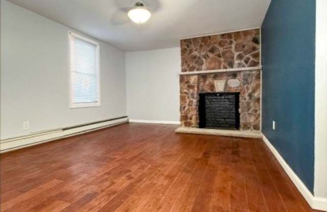220 Mill St Gallery 2
