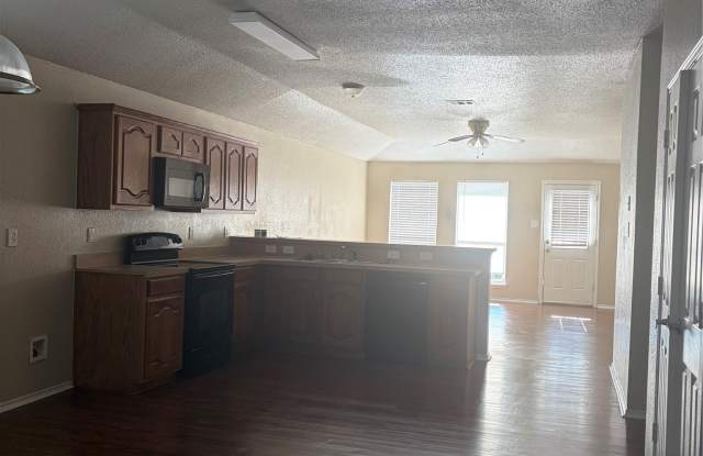 6506 Ashland Drive Gallery 3