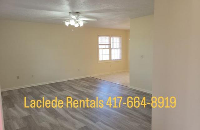 2 BEDROOM 1 BATHROOM DUPLEX FOR RENT Gallery 3