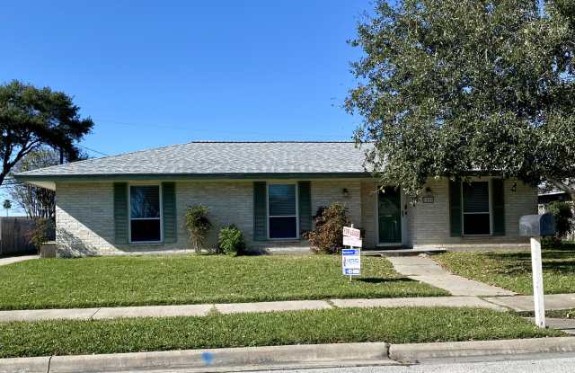 1809 Portland Drive - 1809 Portland Drive, Portland, TX 78374