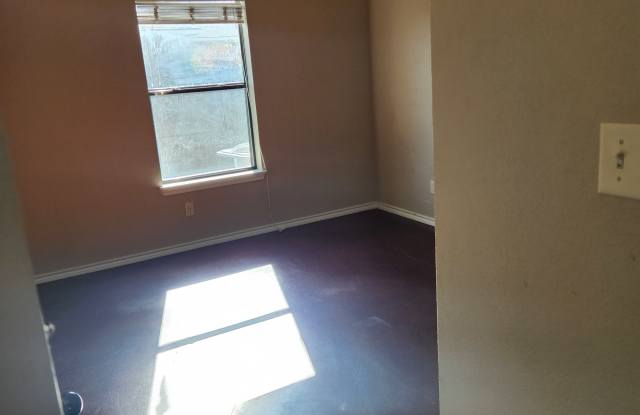 337 Cemetery Road - 337 Cemetery Road, Boyd, TX 76023