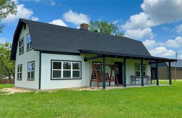 400 Timber Wild Drive photos photos