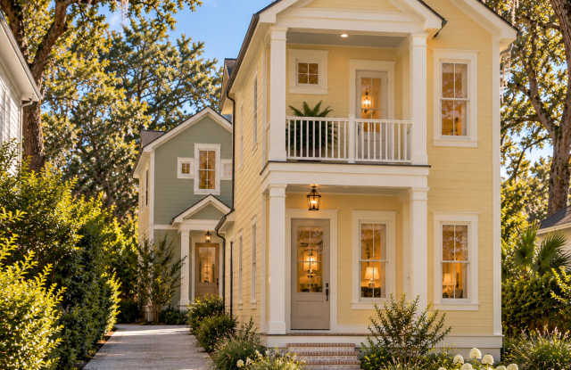 810 NW 7th Pl - New Construction Gallery 4