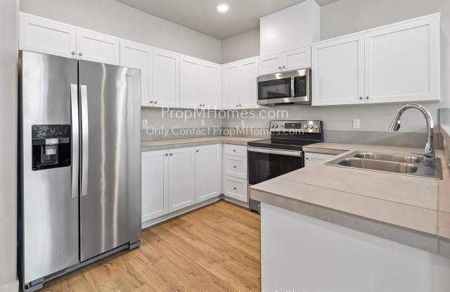 Charming One-Bedroom Condo in the Heart of Bull Mountain - Pool & Gym Access Included! photos photos