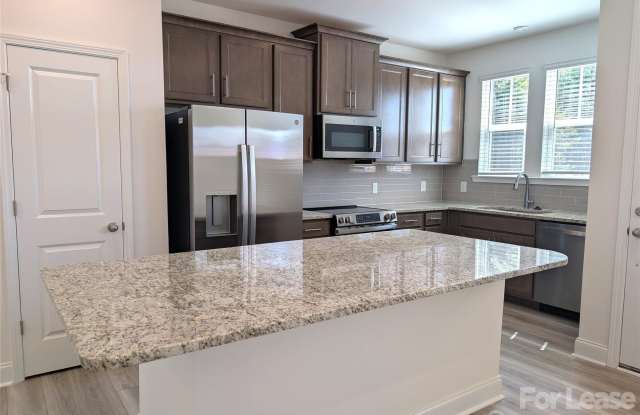 9032 Gulledge Court Gallery 3