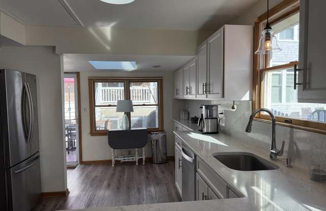 276 First Avenue photos photos