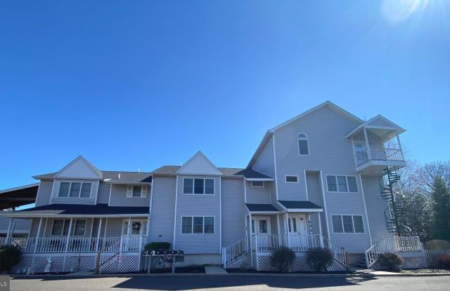 478 E MAIN Street unit: 480 E Main Apt. 6 photos photos