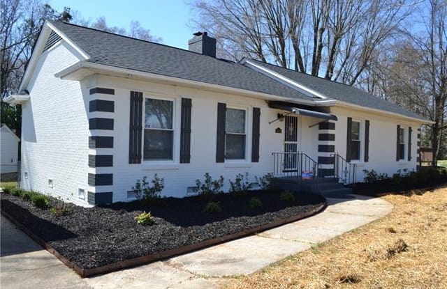 6300 Monroe Rd - 6300 Monroe Road, Charlotte, NC 28212