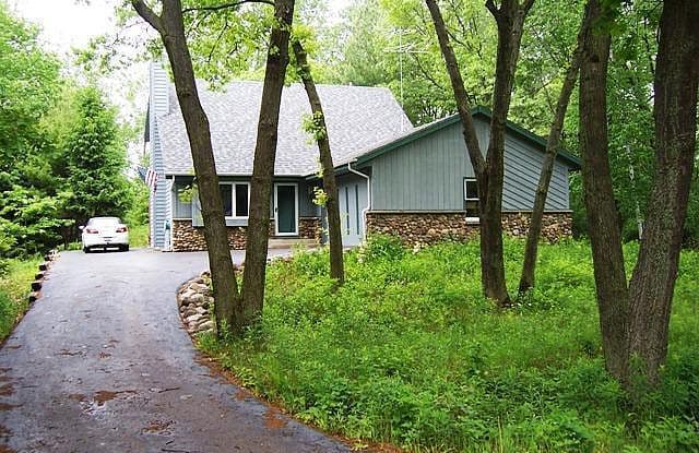 9028 3rd Avenue - 9028 3rd Avenue, Pleasant Prairie, WI 53158