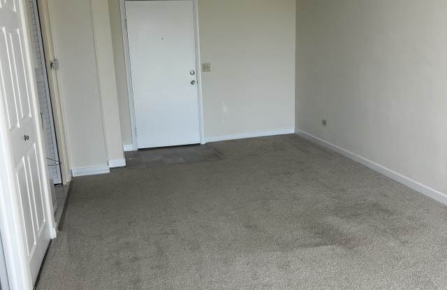 1925 16th Place Gallery 3