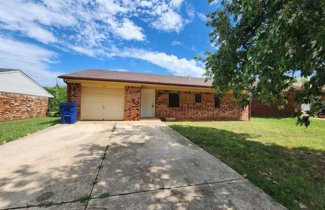 3 Bedroom 1.5 Bath home in Shawnee! photos photos