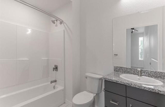 325 S Lake Ave Unit D31 photos photos