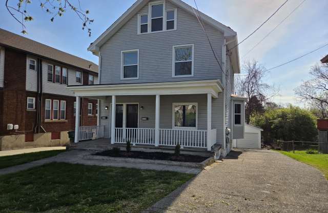 810 Pedretti Avenue photos photos