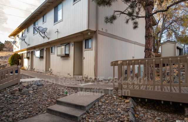 4985 W. 7th Street photos photos