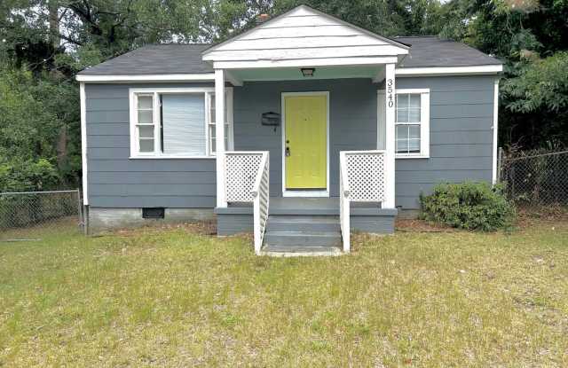 Beautifully remodeled 2-bedroom, 1-bathroom home with a perfect blend of comfort and convenience photos photos