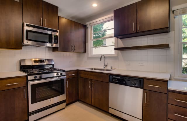 Lincoln Place Apartment Homes Gallery 3
